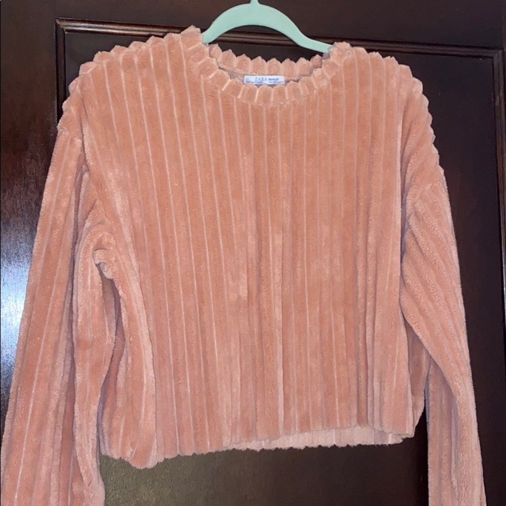 ⚡️NEW ZARA FAUX FUR SWEATER TOP⚡️